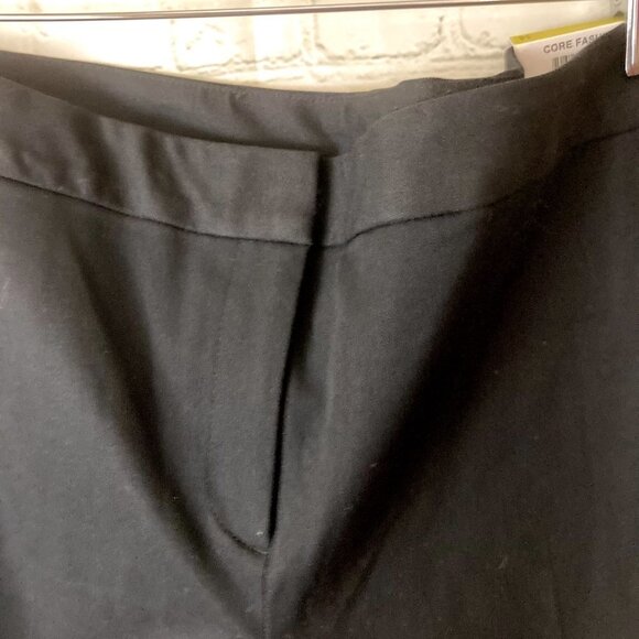 Alfani black capris with zippered pockets - Picture 4 of 8